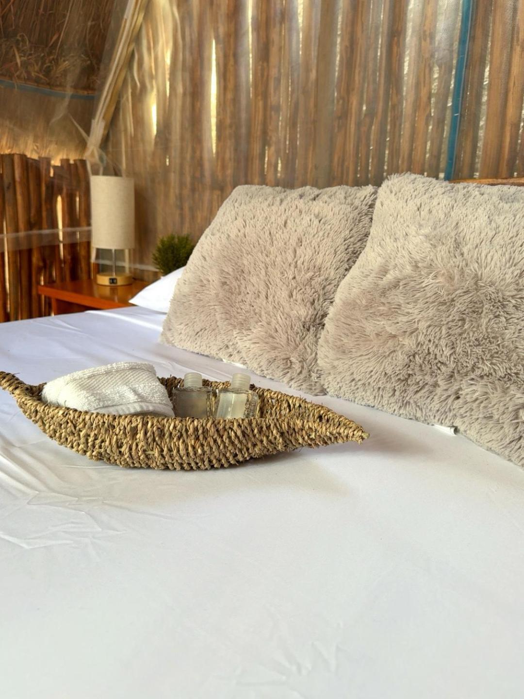 Hotel & Eco Cabanas Azul Maria Bacalar Exterior photo